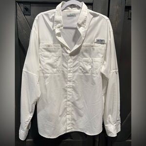 Columbia Men's Classic PFG White Button Down Shirt Size Medium